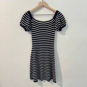 Zara Navy & White Striped Stretch Knit Puff Sleeve Fit & Flare Mini Dress Size M